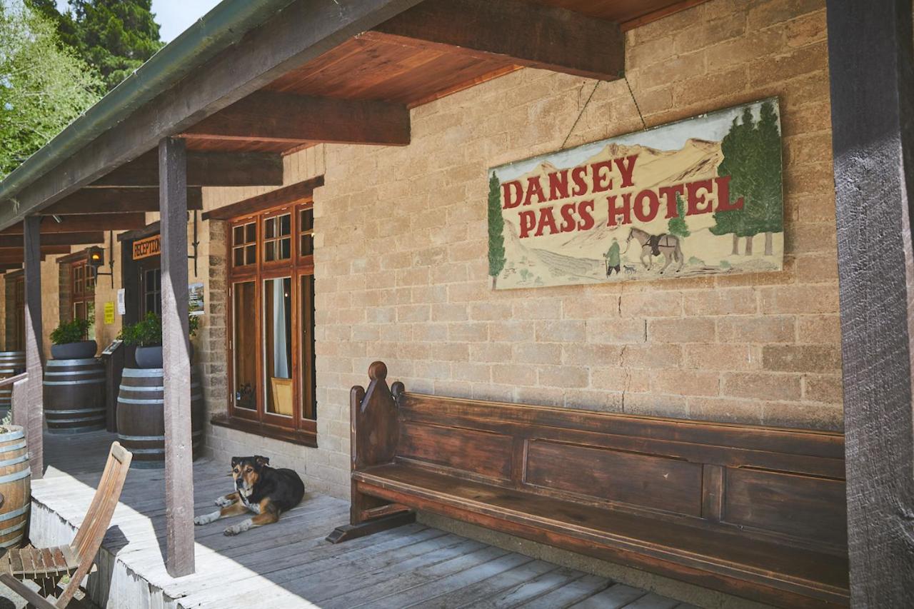 The Danseys Pass Hotel Ranfurly Zewnętrze zdjęcie